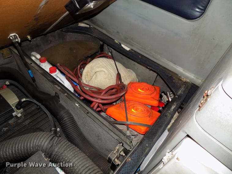 image for item DE7553 1997 Freightliner Century Class semi truck