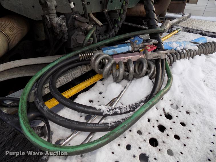 image for item DE7553 1997 Freightliner Century Class semi truck