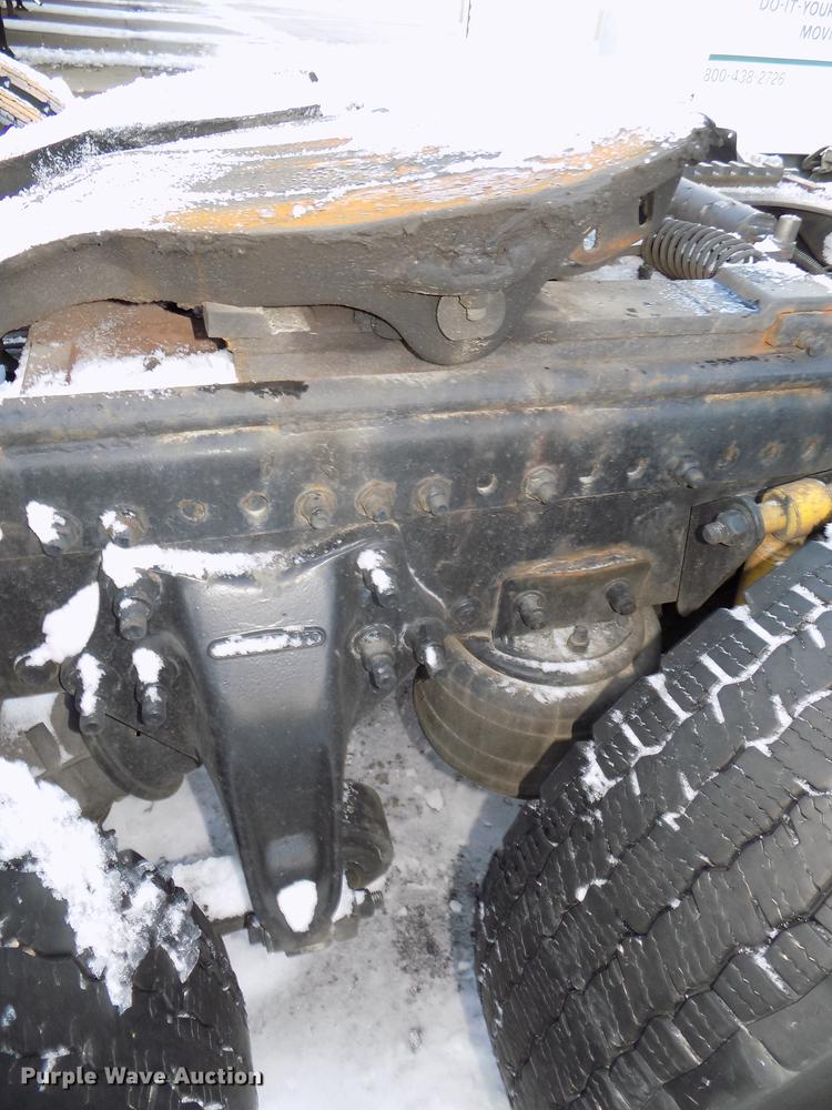 image for item DE7553 1997 Freightliner Century Class semi truck