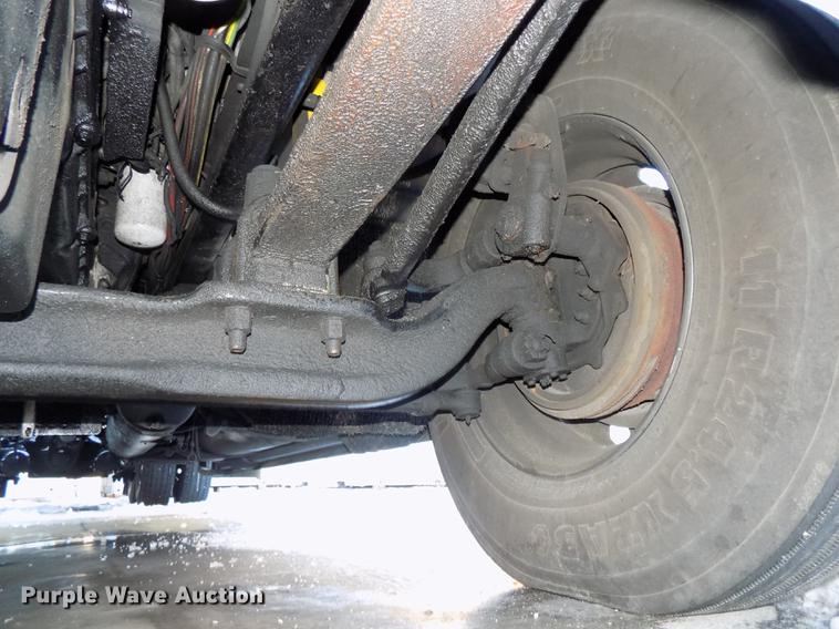 image for item DE7553 1997 Freightliner Century Class semi truck