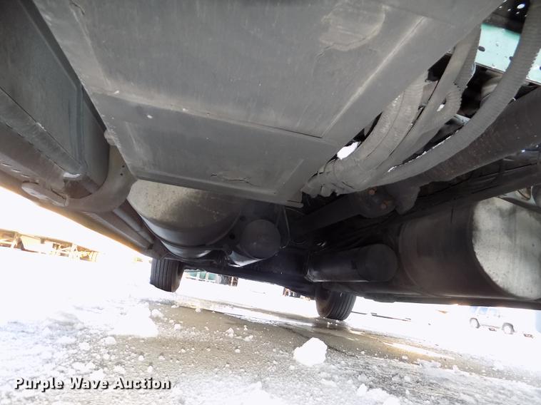 image for item DE7553 1997 Freightliner Century Class semi truck