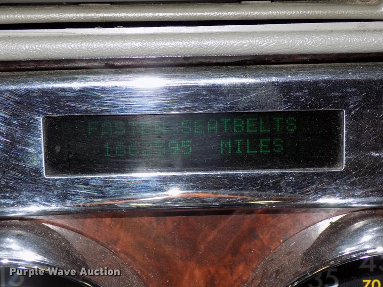 image for item DE7553 1997 Freightliner Century Class semi truck