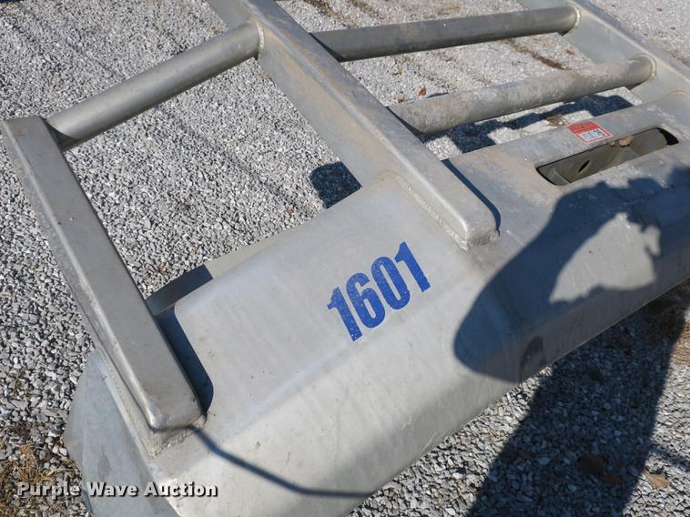 image for item EO9439 (2) Herd Moose bumpers