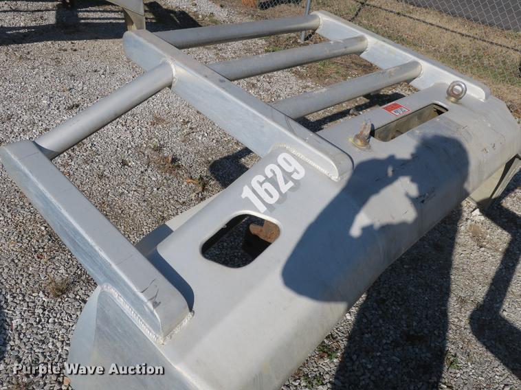 image for item EO9446 (2) Herd Moose bumpers