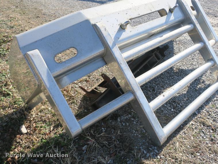 image for item EO9447 (3) Herd Moose bumpers