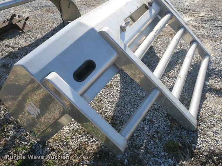 image for item EO9447 (3) Herd Moose bumpers