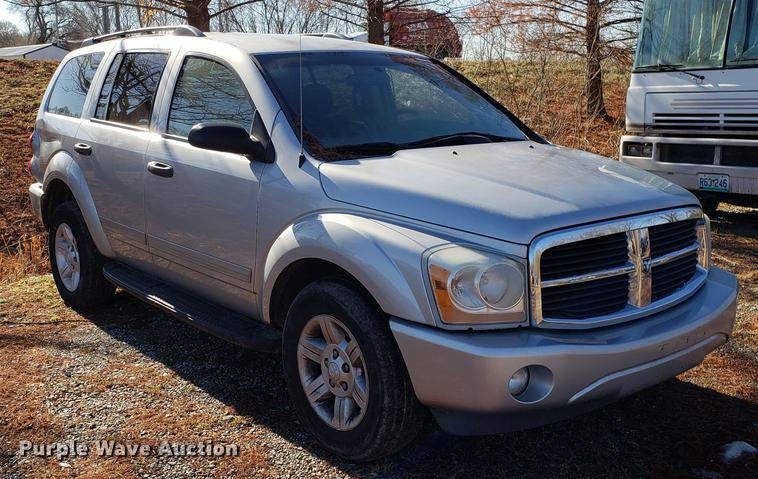image for item AV9384 2005 Dodge Durango SUV