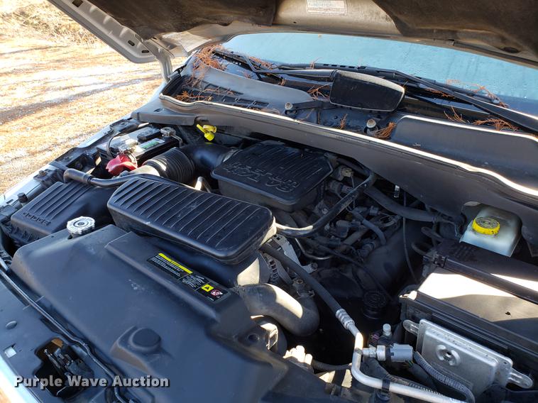 image for item AV9384 2005 Dodge Durango SUV