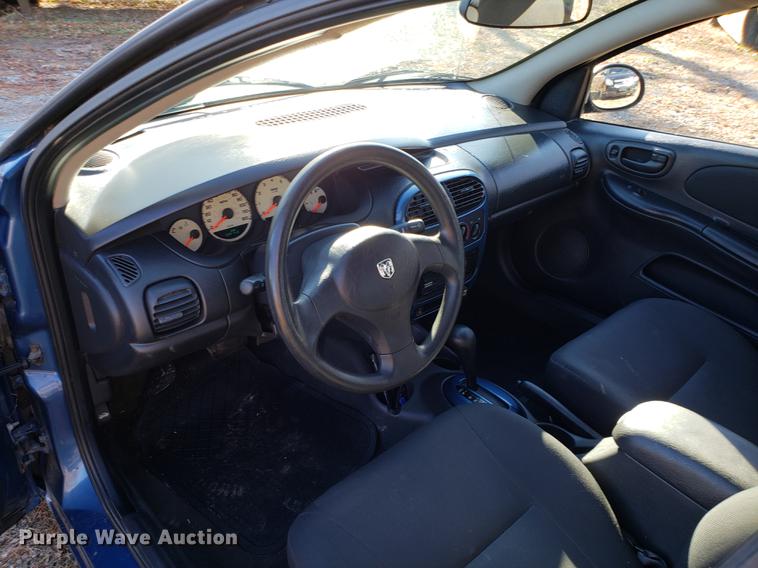 image for item AV9386 2003 Dodge Neon