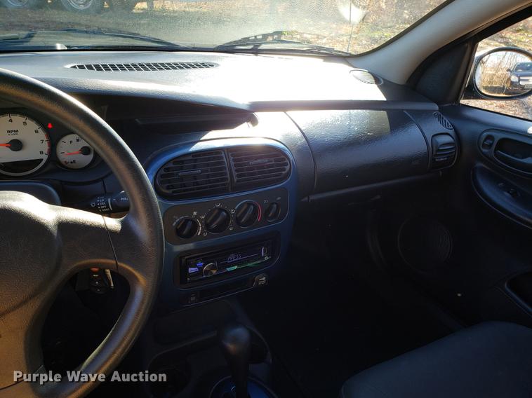 image for item AV9386 2003 Dodge Neon