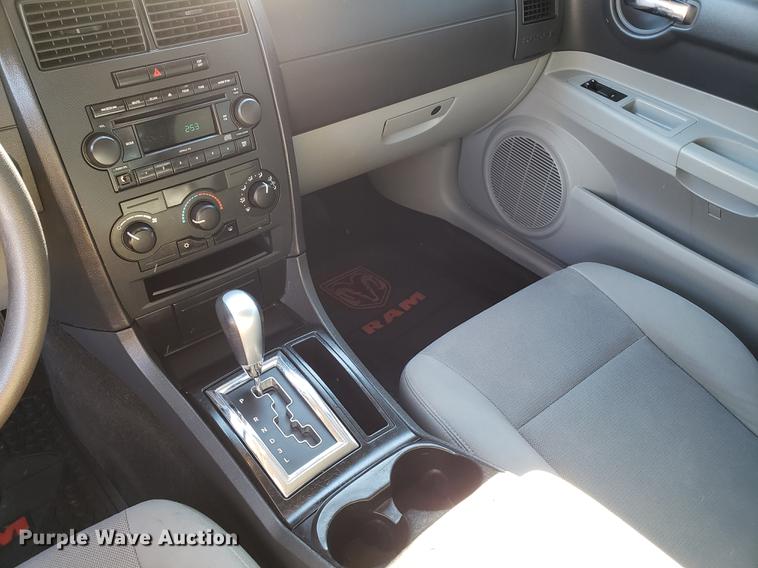 image for item AV9388 2007 Dodge Charger