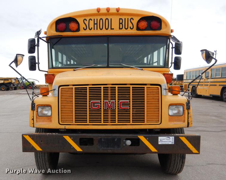 image for item DA3601 1995 GMC B7T042 bus