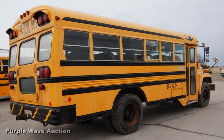 image for item DA3601 1995 GMC B7T042 bus