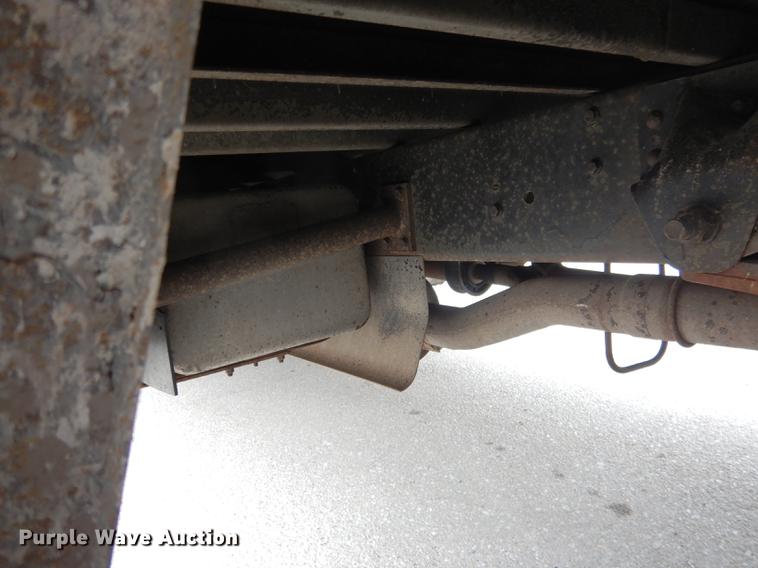 image for item DA3601 1995 GMC B7T042 bus