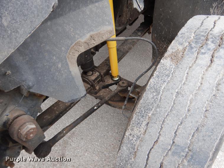 image for item DA3601 1995 GMC B7T042 bus