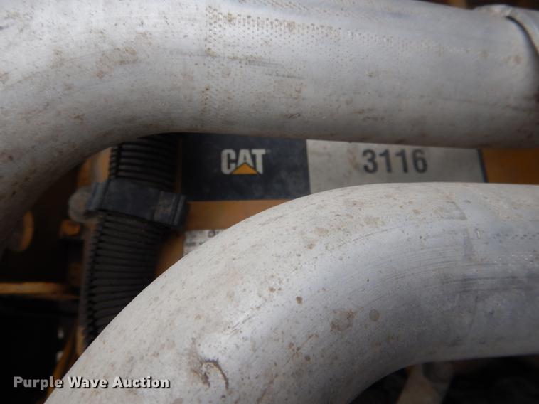 image for item DA3601 1995 GMC B7T042 bus