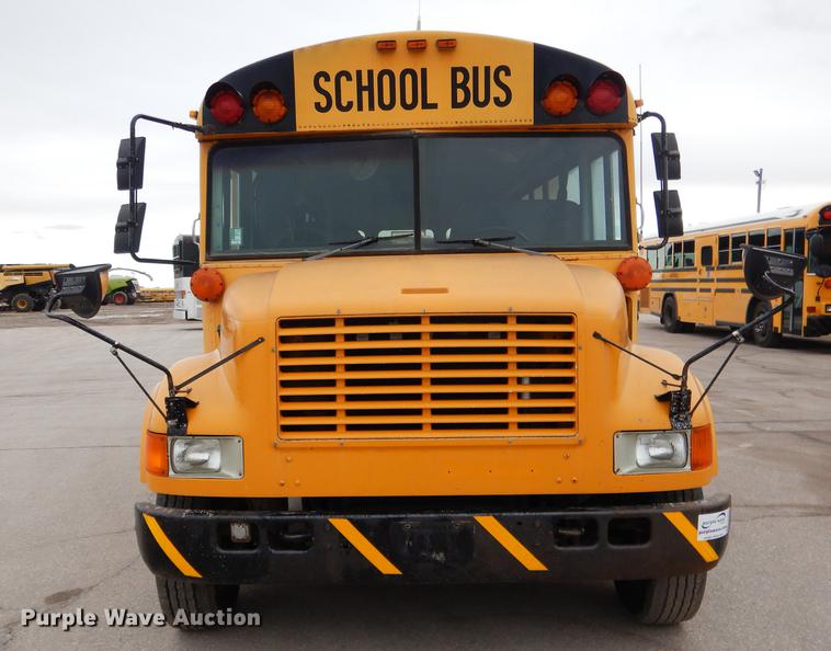 image for item DA3602 1992 International 3800 bus