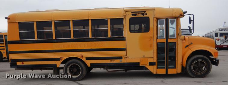 image for item DA3602 1992 International 3800 bus