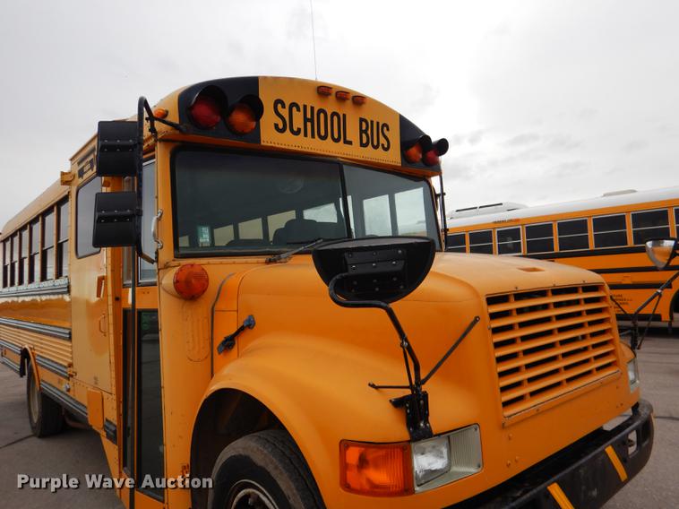 image for item DA3602 1992 International 3800 bus