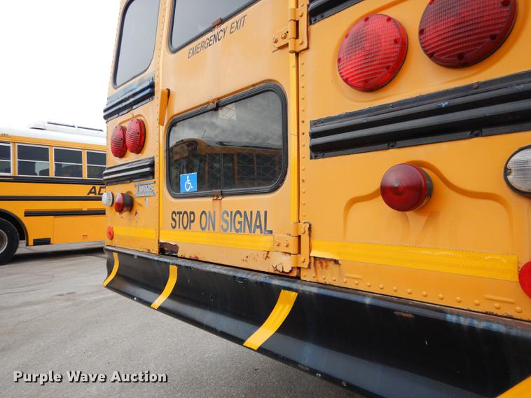 image for item DA3602 1992 International 3800 bus