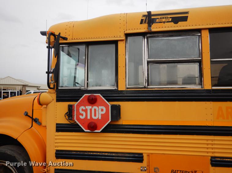 image for item DA3602 1992 International 3800 bus