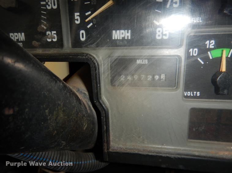 image for item DA3602 1992 International 3800 bus