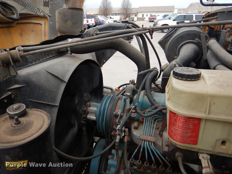 image for item DA3602 1992 International 3800 bus