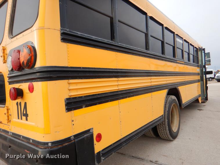 image for item DA3603 1997 Amtran 3800 bus