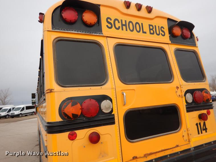 image for item DA3603 1997 Amtran 3800 bus