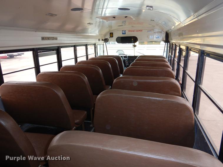 image for item DA3603 1997 Amtran 3800 bus