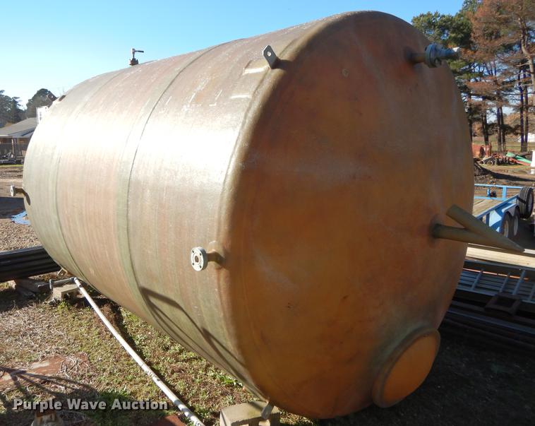 image for item DC0177 Fiberglass tank