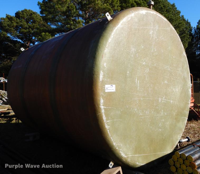 image for item DC0177 Fiberglass tank