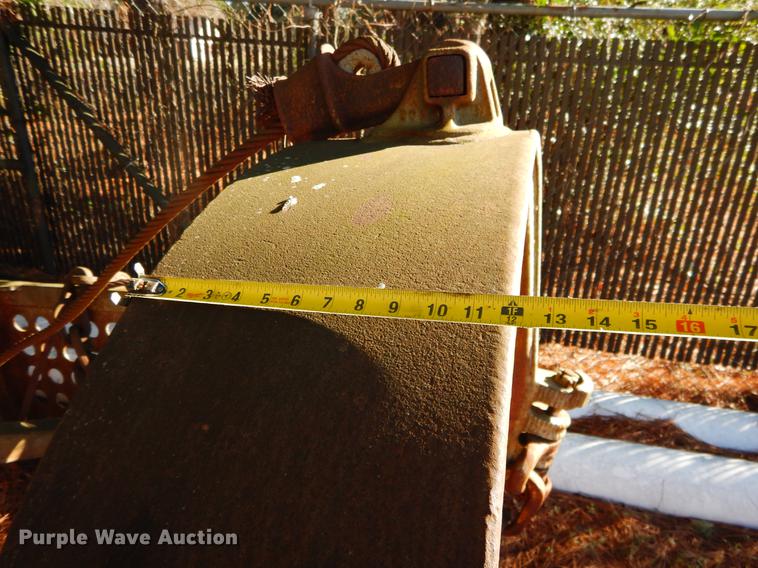 image for item DC0178 Hendrix drag bucket