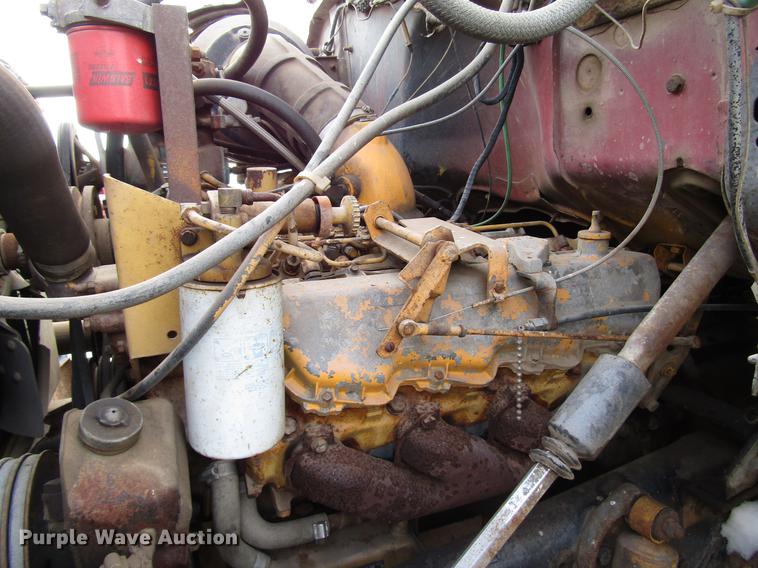 image for item DD3939 1979 Ford 8000 truck cab and chassis