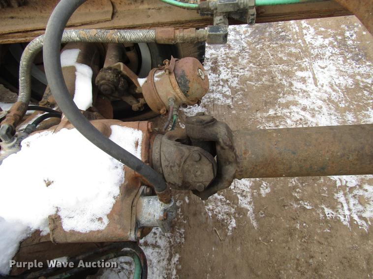 image for item DD3939 1979 Ford 8000 truck cab and chassis