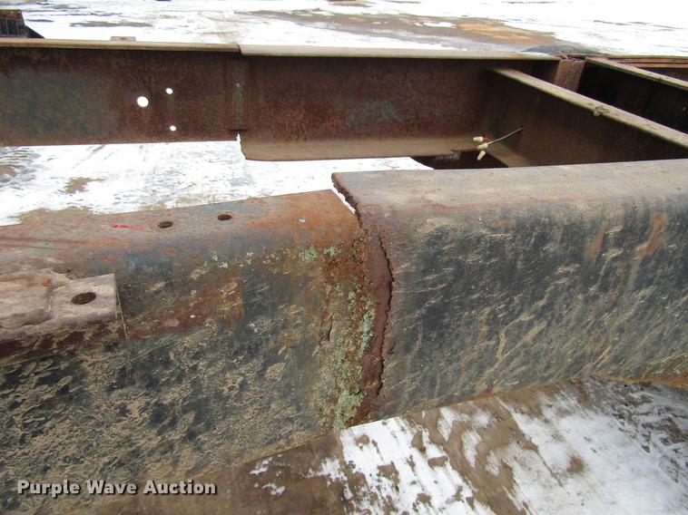 image for item DD3939 1979 Ford 8000 truck cab and chassis