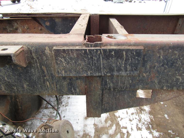 image for item DD3939 1979 Ford 8000 truck cab and chassis