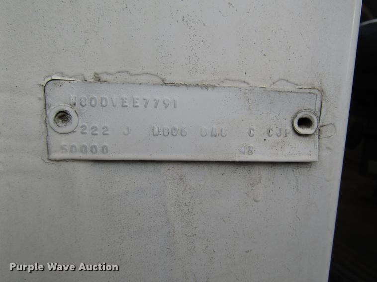 image for item DD3939 1979 Ford 8000 truck cab and chassis