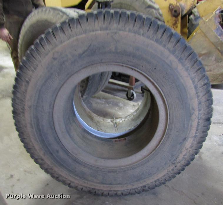 image for item DD4421 Non-steerable tag axle