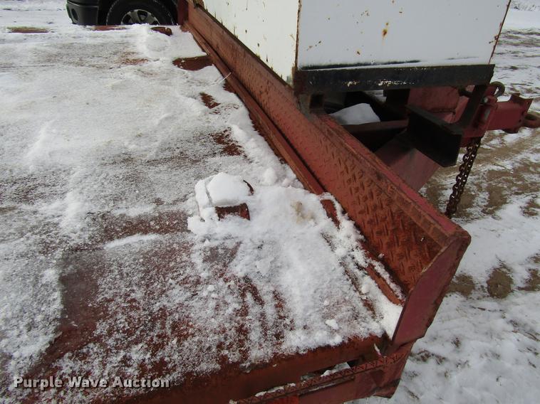 image for item DD4422 1982 Ditch Witch BT15 equipment trailer