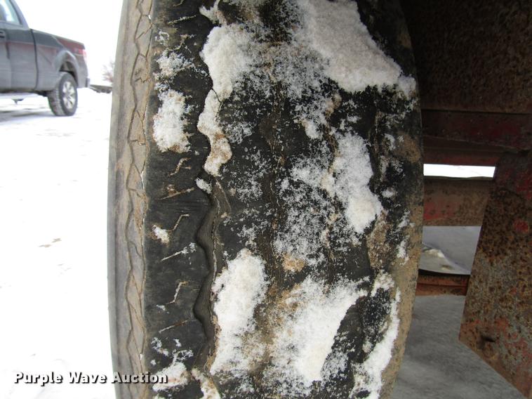 image for item DD4422 1982 Ditch Witch BT15 equipment trailer