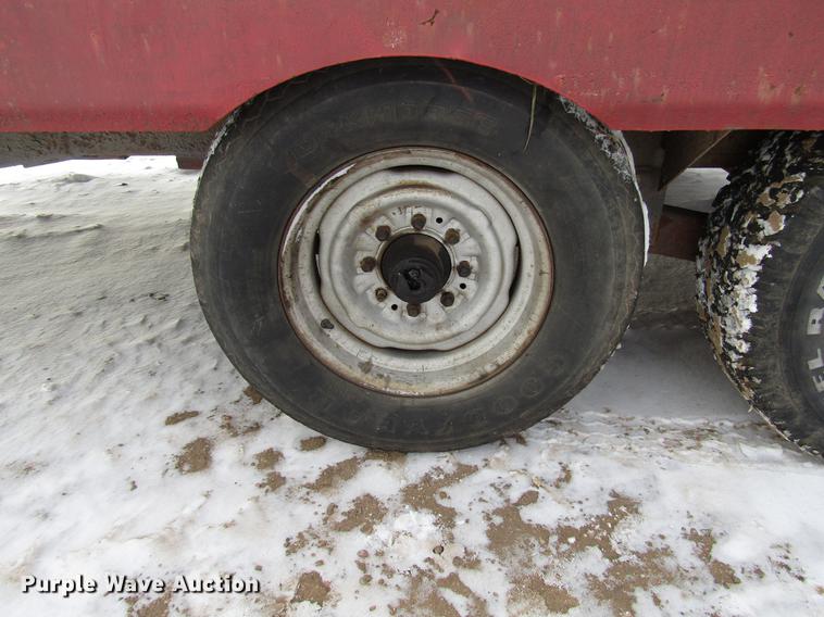 image for item DD4422 1982 Ditch Witch BT15 equipment trailer