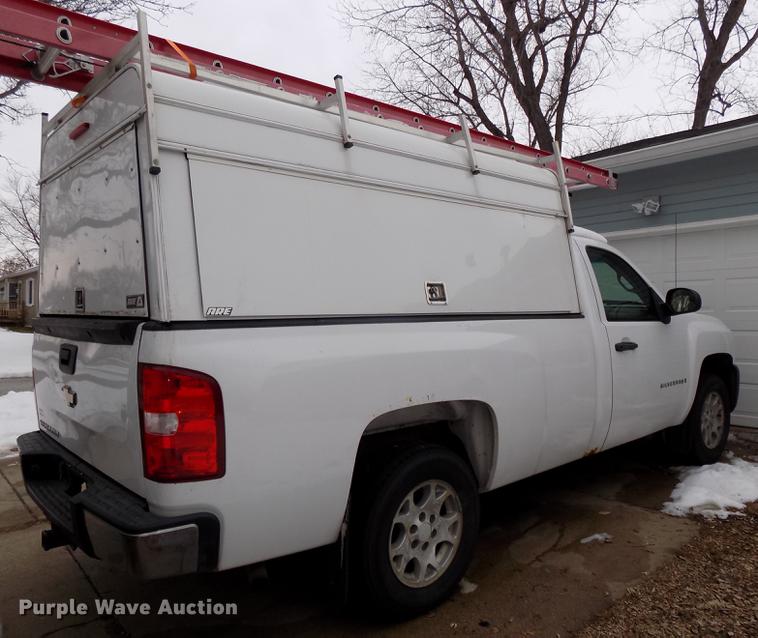 image for item DE7551 2007 Chevrolet Silverado 1500 pickup truck