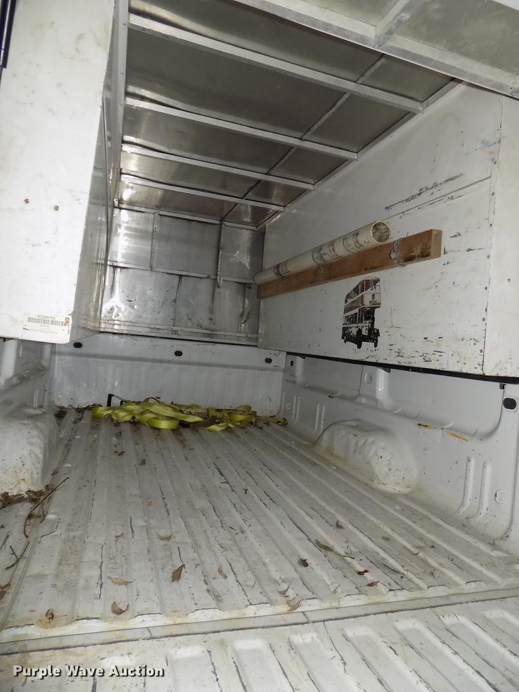 image for item DE7551 2007 Chevrolet Silverado 1500 pickup truck