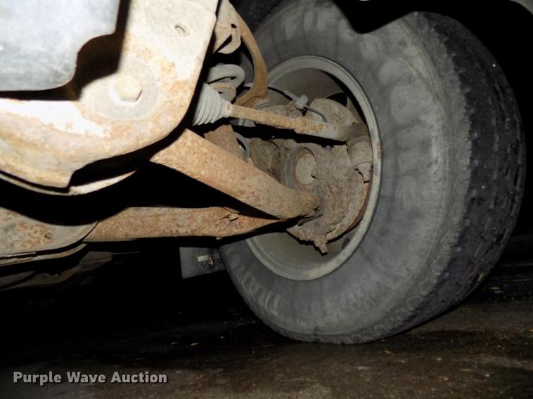 image for item DE7551 2007 Chevrolet Silverado 1500 pickup truck