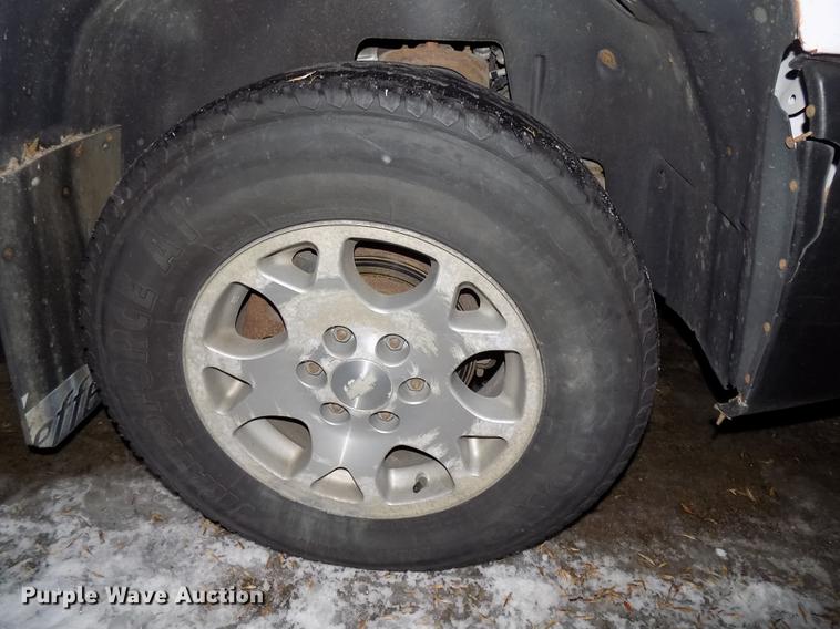 image for item DE7551 2007 Chevrolet Silverado 1500 pickup truck