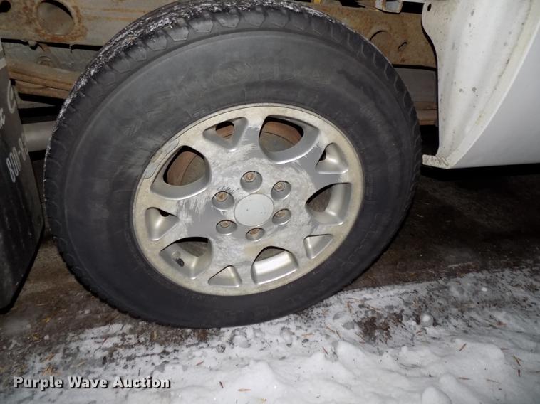 image for item DE7551 2007 Chevrolet Silverado 1500 pickup truck