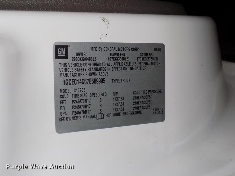 image for item DE7551 2007 Chevrolet Silverado 1500 pickup truck