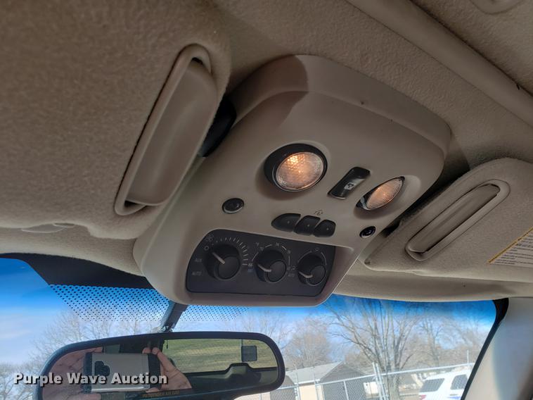 image for item DF1326 2004 Chevrolet Tahoe SUV