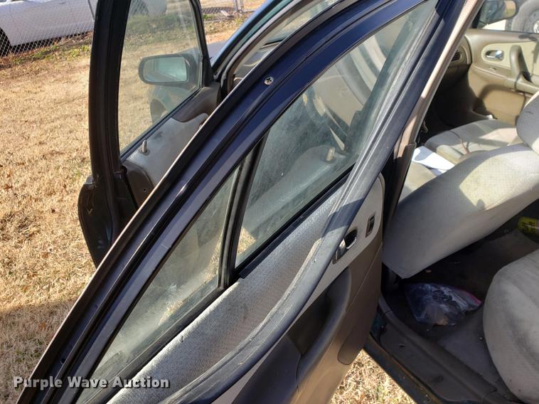 image for item DF1327 2000 Mazda Protege